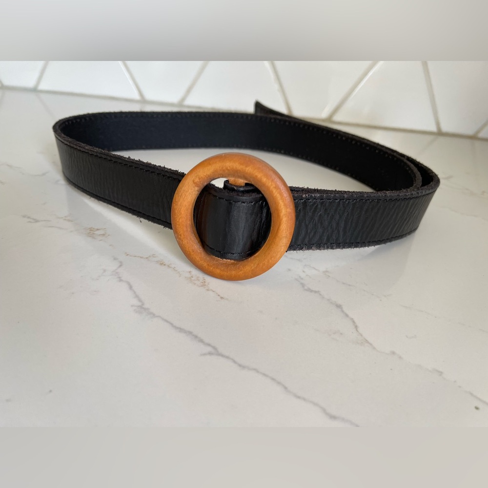 Urban Outfitters Black Belt with Tan Wooden Buckle